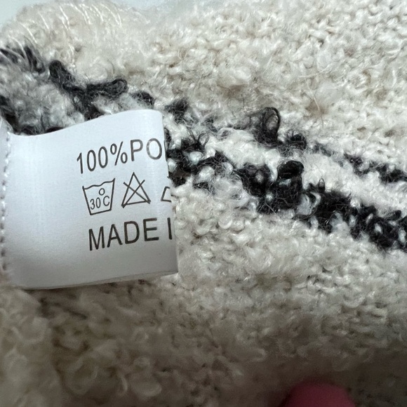 Infinity scarf Women’s bucle nubby texture windowpane cream grey - Picture 2 of 3